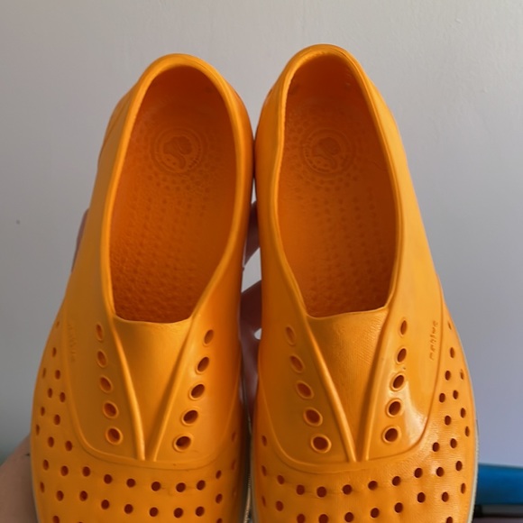 Native orange water slip on shoes - Picture 9 of 10